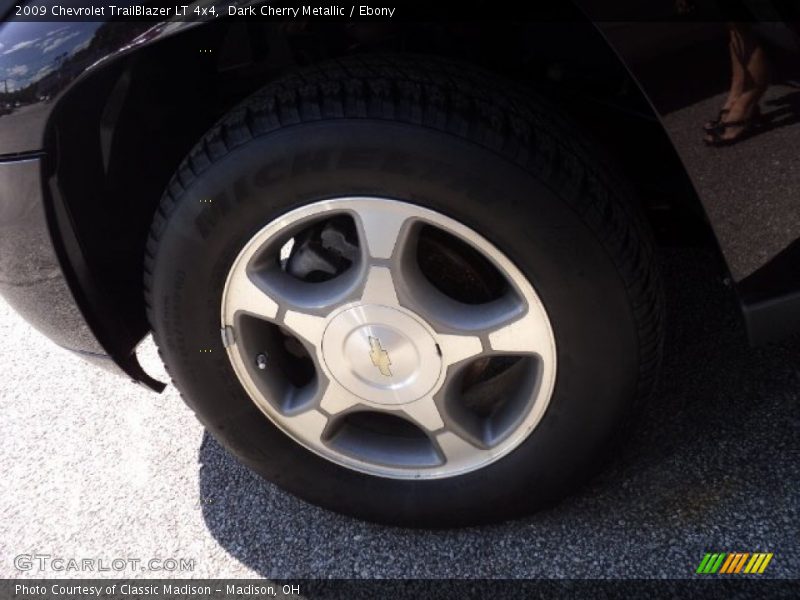 Dark Cherry Metallic / Ebony 2009 Chevrolet TrailBlazer LT 4x4