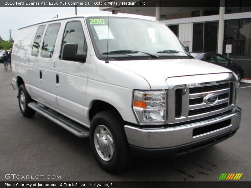 Oxford White / Medium Flint 2010 Ford E Series Van E250 XLT Commericial
