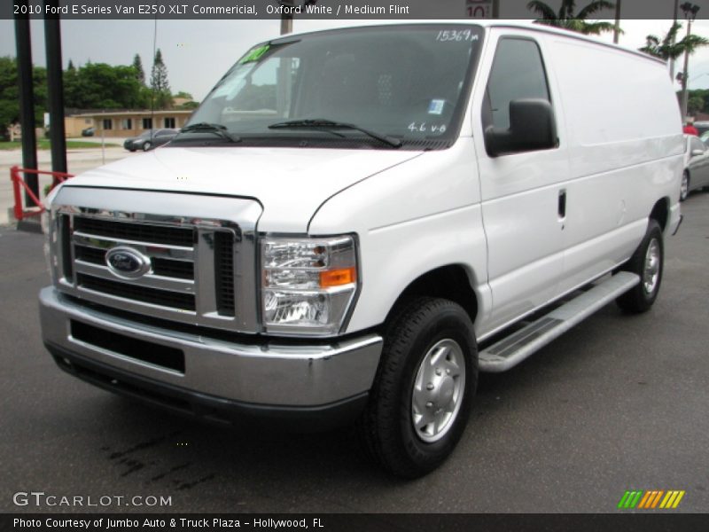 Oxford White / Medium Flint 2010 Ford E Series Van E250 XLT Commericial