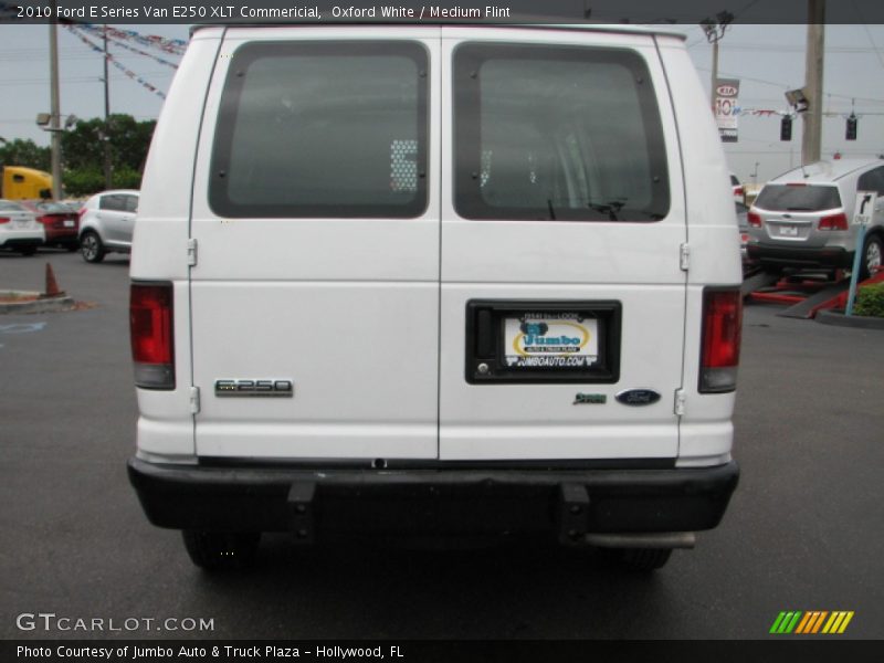 Oxford White / Medium Flint 2010 Ford E Series Van E250 XLT Commericial
