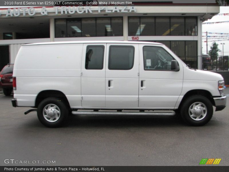 Oxford White / Medium Flint 2010 Ford E Series Van E250 XLT Commericial