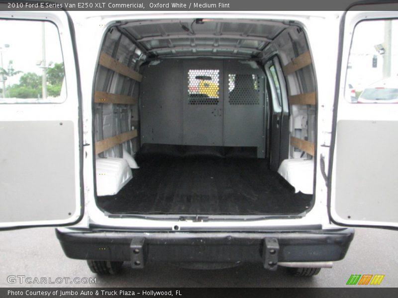 Oxford White / Medium Flint 2010 Ford E Series Van E250 XLT Commericial