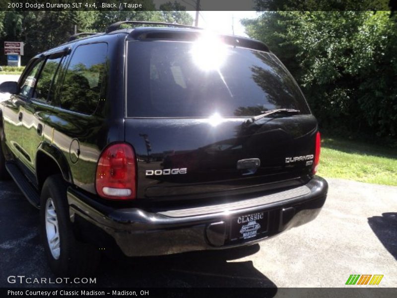Black / Taupe 2003 Dodge Durango SLT 4x4