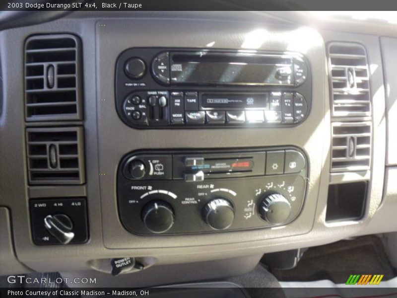 Black / Taupe 2003 Dodge Durango SLT 4x4