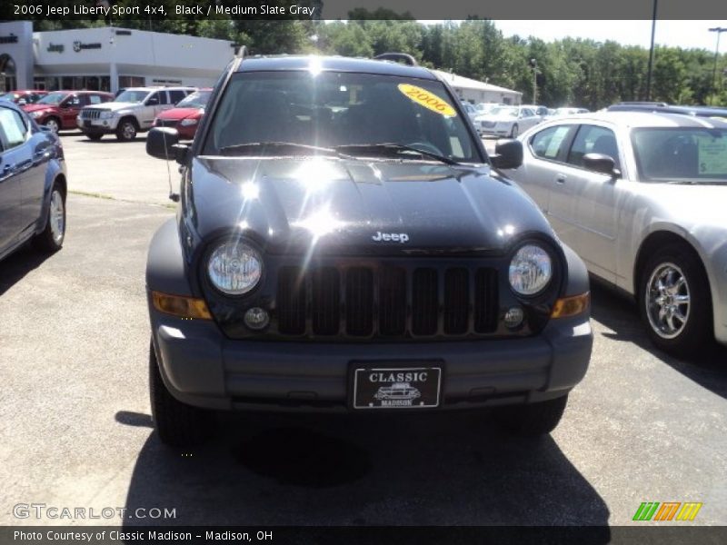 Black / Medium Slate Gray 2006 Jeep Liberty Sport 4x4