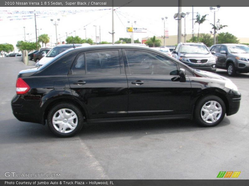 Super Black / Charcoal 2010 Nissan Versa 1.8 S Sedan