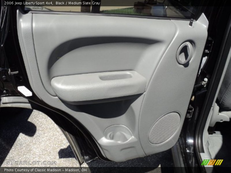 Black / Medium Slate Gray 2006 Jeep Liberty Sport 4x4