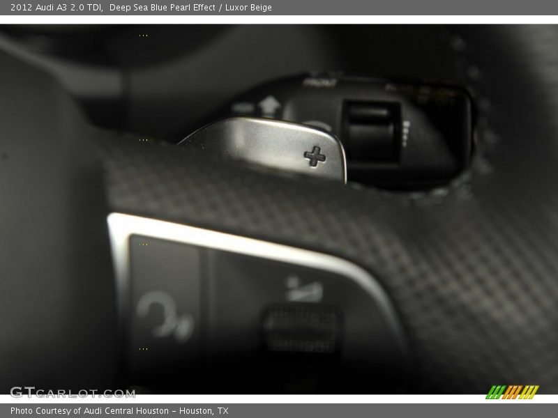 Deep Sea Blue Pearl Effect / Luxor Beige 2012 Audi A3 2.0 TDI