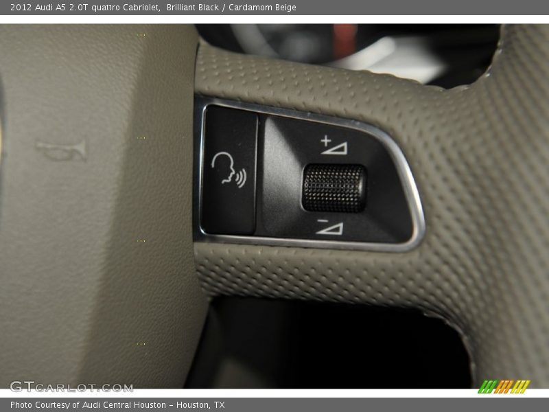 Controls of 2012 A5 2.0T quattro Cabriolet