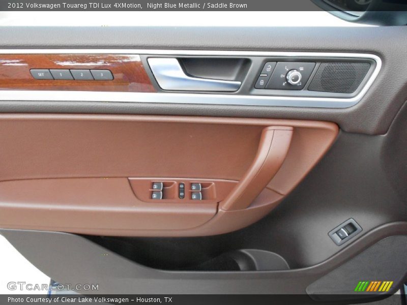 Door Panel of 2012 Touareg TDI Lux 4XMotion