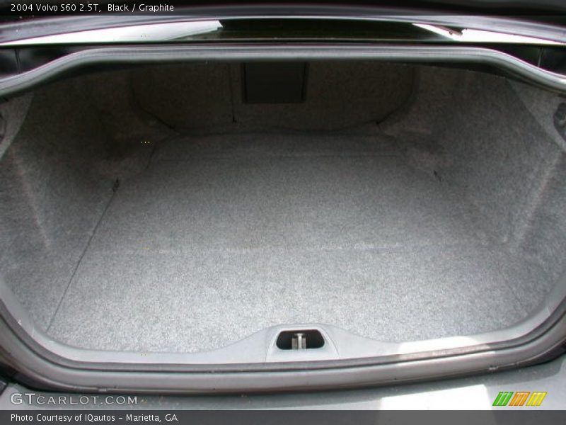  2004 S60 2.5T Trunk