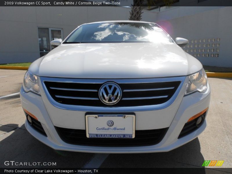 Candy White / Cornsilk Beige Two-Tone 2009 Volkswagen CC Sport