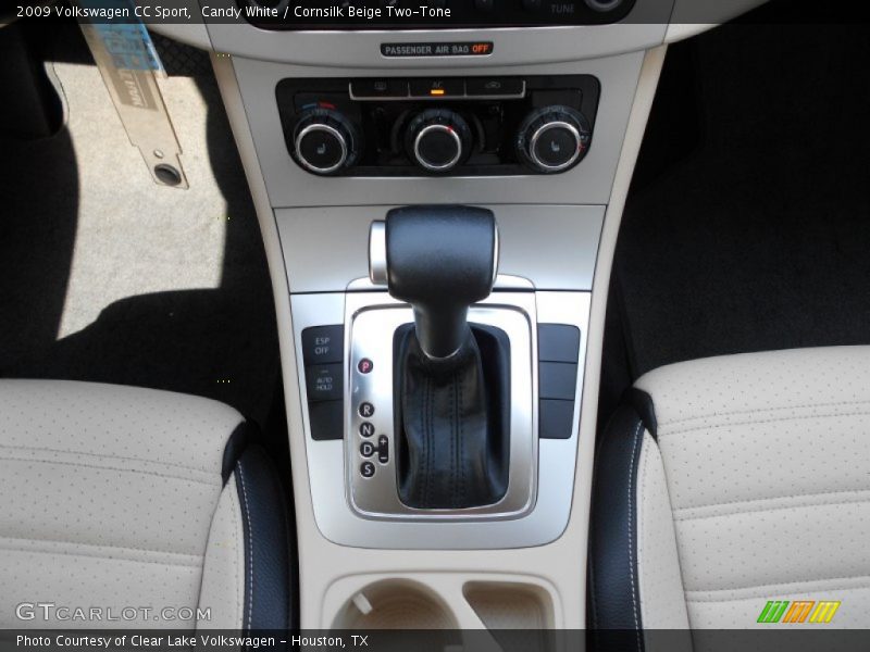 Candy White / Cornsilk Beige Two-Tone 2009 Volkswagen CC Sport