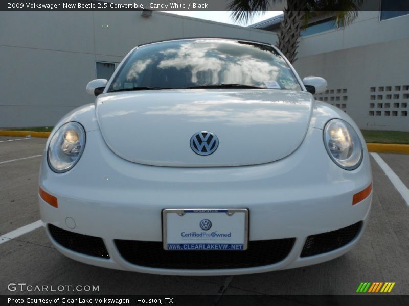 Candy White / Black 2009 Volkswagen New Beetle 2.5 Convertible