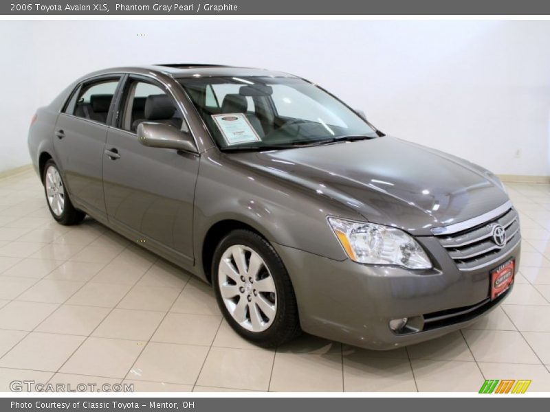 Phantom Gray Pearl / Graphite 2006 Toyota Avalon XLS