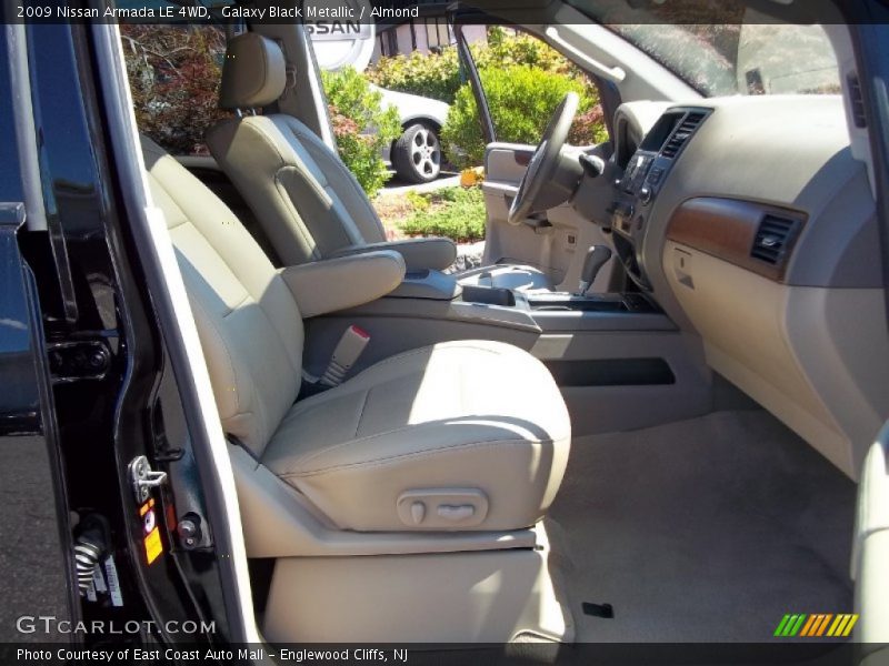 Galaxy Black Metallic / Almond 2009 Nissan Armada LE 4WD