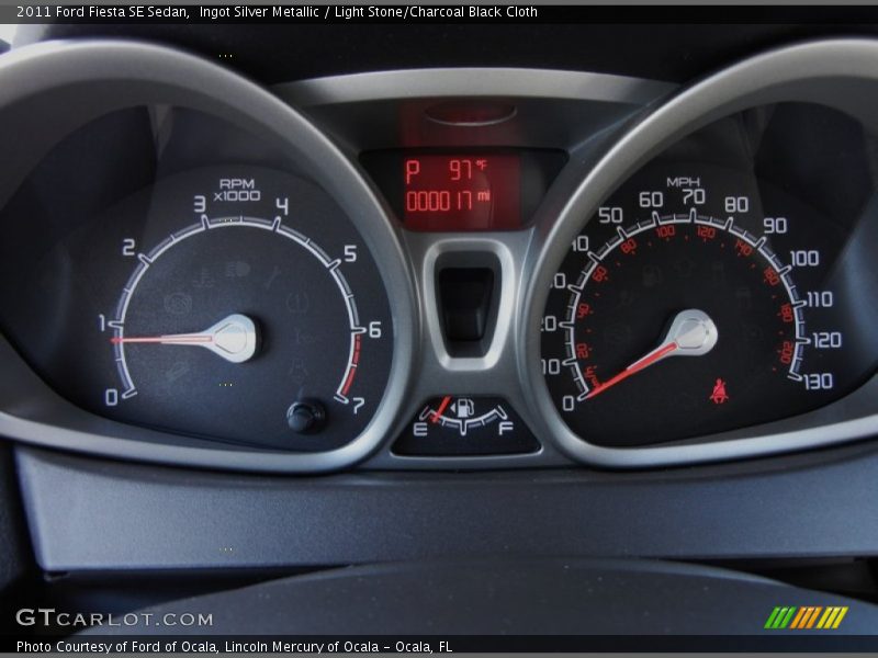 Ingot Silver Metallic / Light Stone/Charcoal Black Cloth 2011 Ford Fiesta SE Sedan