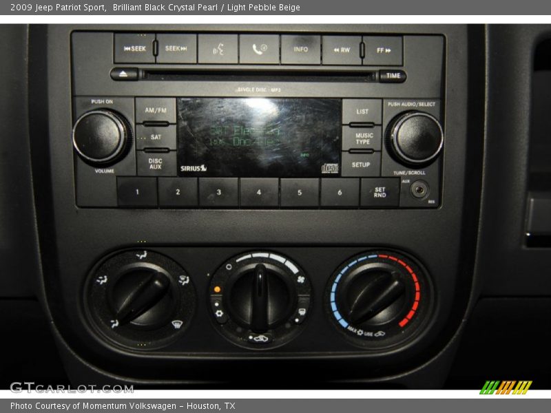 Brilliant Black Crystal Pearl / Light Pebble Beige 2009 Jeep Patriot Sport