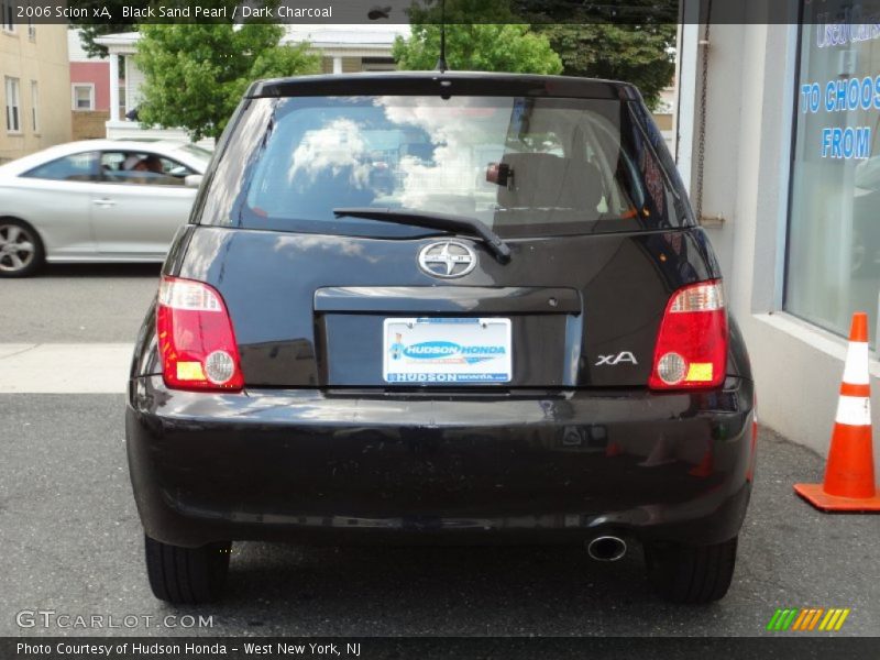 Black Sand Pearl / Dark Charcoal 2006 Scion xA
