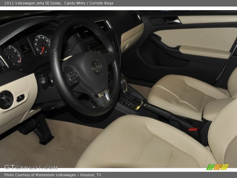 Candy White / Cornsilk Beige 2011 Volkswagen Jetta SE Sedan