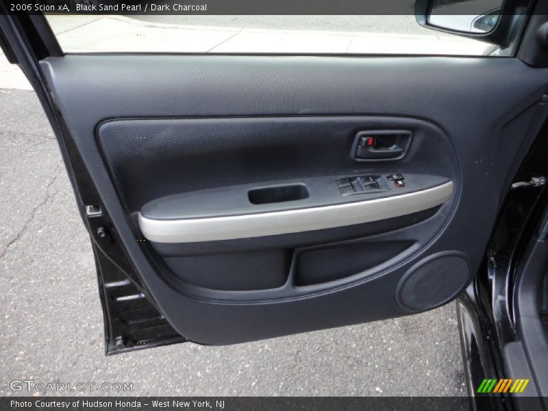 Black Sand Pearl / Dark Charcoal 2006 Scion xA