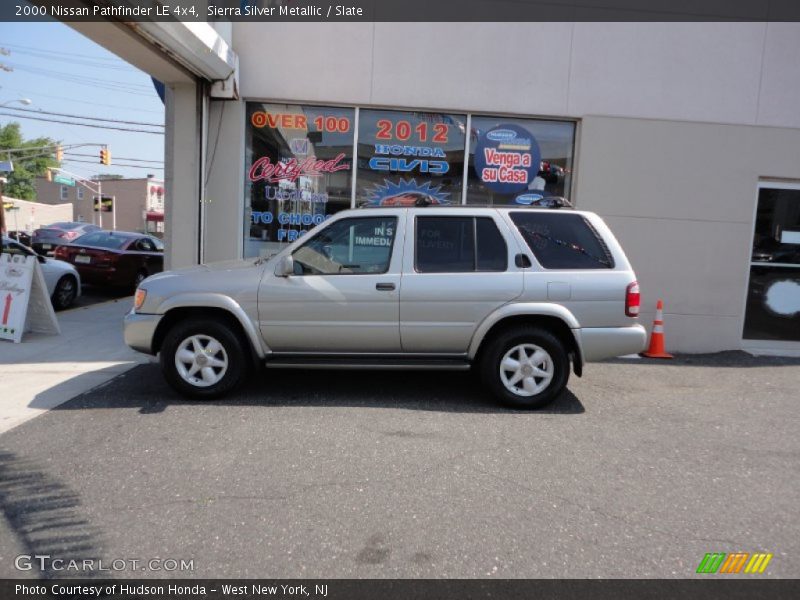 Sierra Silver Metallic / Slate 2000 Nissan Pathfinder LE 4x4