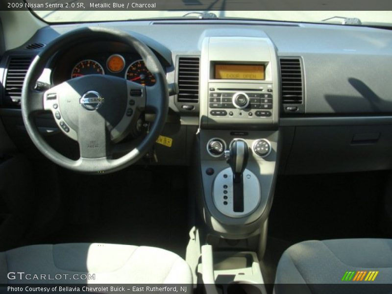 Metallic Blue / Charcoal 2009 Nissan Sentra 2.0 SR