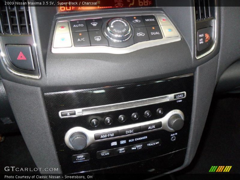 Super Black / Charcoal 2009 Nissan Maxima 3.5 SV