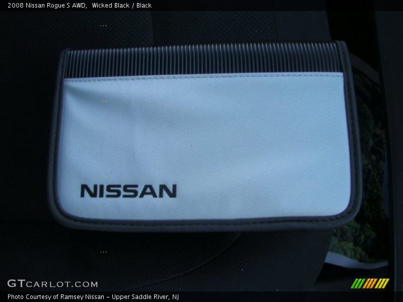 Wicked Black / Black 2008 Nissan Rogue S AWD