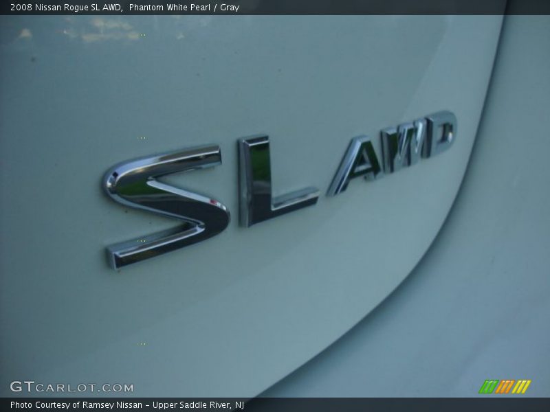 Phantom White Pearl / Gray 2008 Nissan Rogue SL AWD