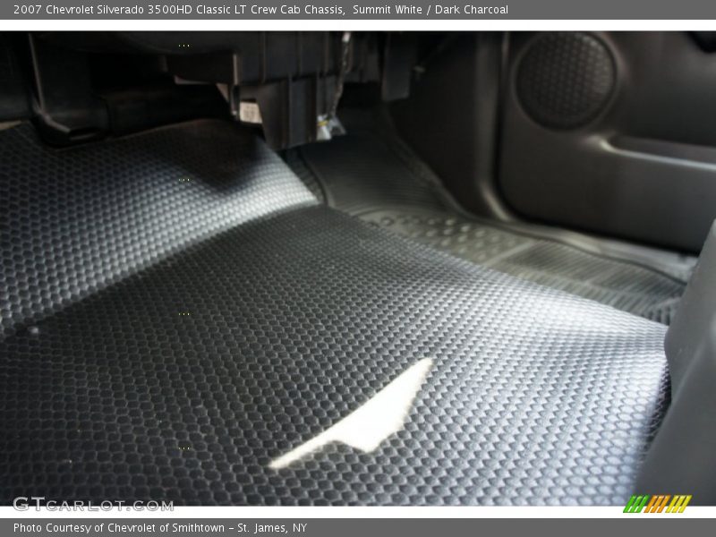 Summit White / Dark Charcoal 2007 Chevrolet Silverado 3500HD Classic LT Crew Cab Chassis