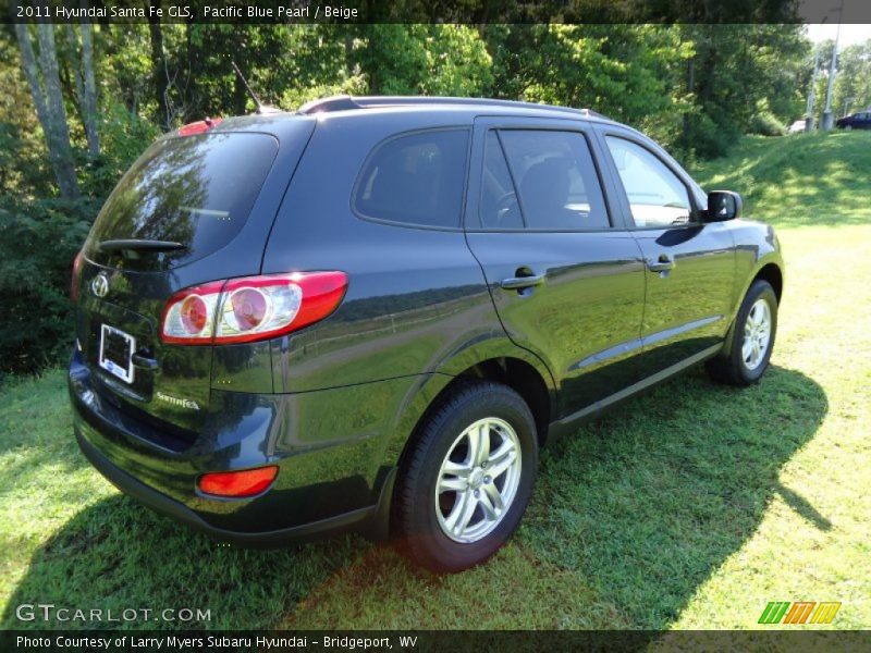 Pacific Blue Pearl / Beige 2011 Hyundai Santa Fe GLS