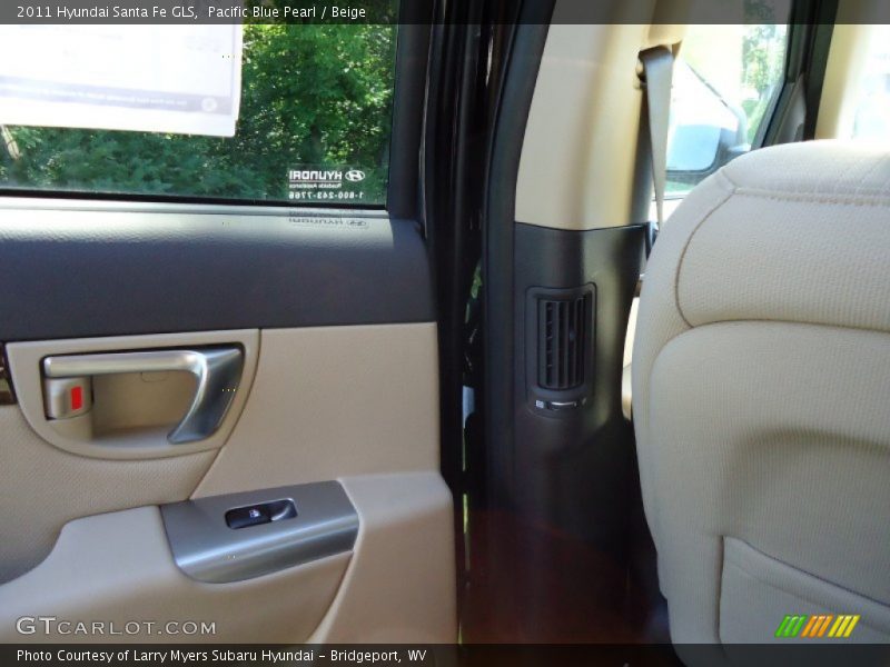 Pacific Blue Pearl / Beige 2011 Hyundai Santa Fe GLS