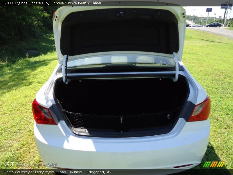 Porcelain White Pearl / Camel 2011 Hyundai Sonata GLS