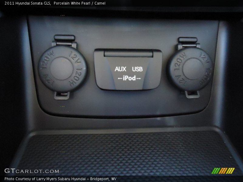 Porcelain White Pearl / Camel 2011 Hyundai Sonata GLS
