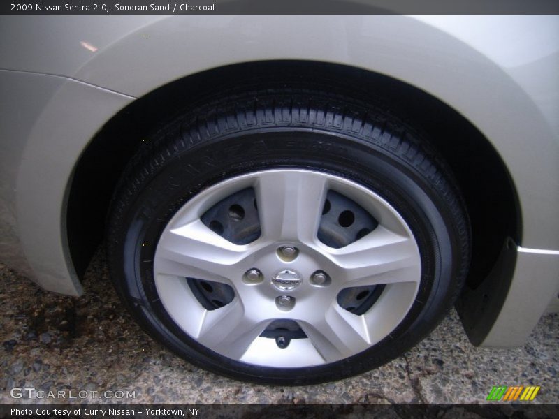 Sonoran Sand / Charcoal 2009 Nissan Sentra 2.0