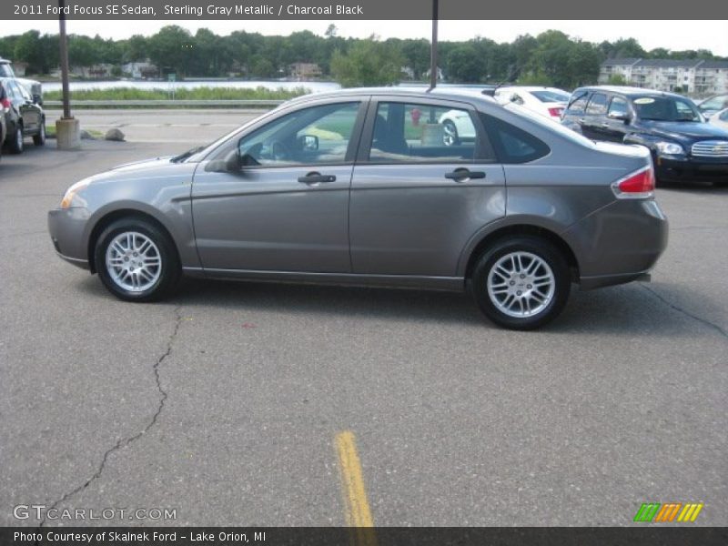 Sterling Gray Metallic / Charcoal Black 2011 Ford Focus SE Sedan