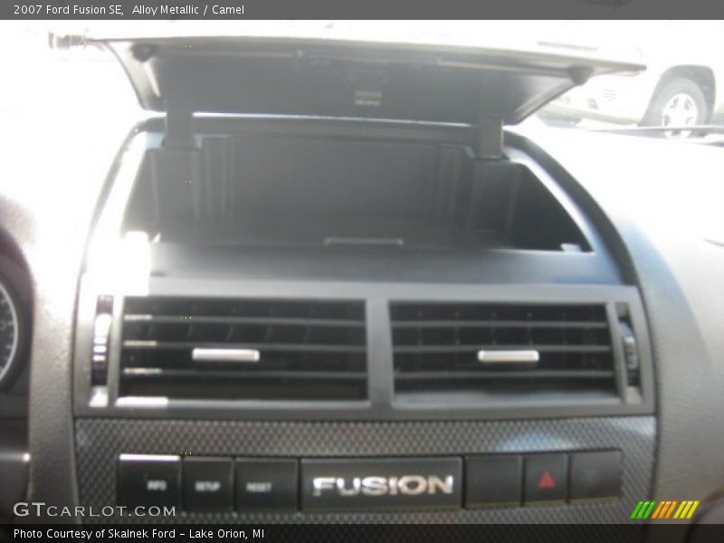 Alloy Metallic / Camel 2007 Ford Fusion SE