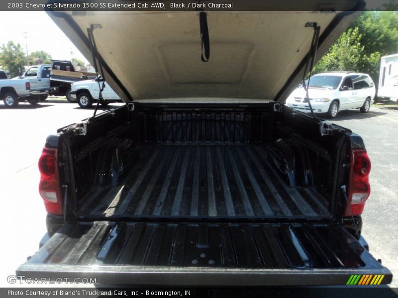 Black / Dark Charcoal 2003 Chevrolet Silverado 1500 SS Extended Cab AWD