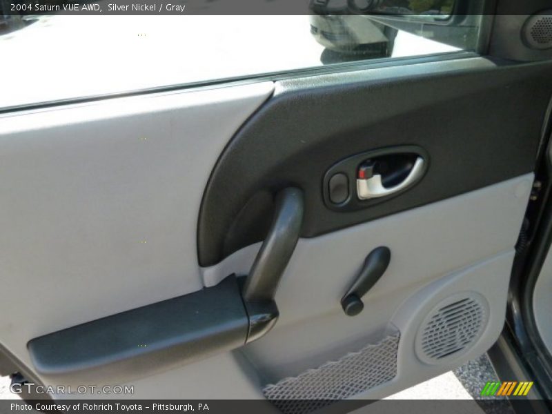 Silver Nickel / Gray 2004 Saturn VUE AWD