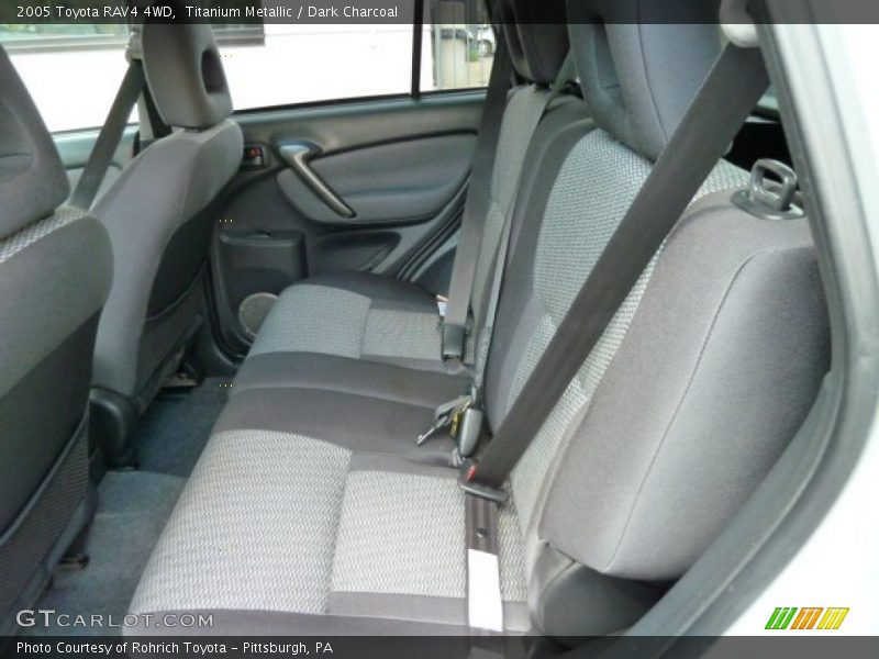 Titanium Metallic / Dark Charcoal 2005 Toyota RAV4 4WD