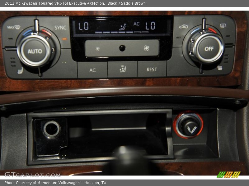 Black / Saddle Brown 2012 Volkswagen Touareg VR6 FSI Executive 4XMotion