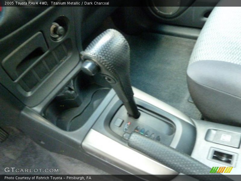 Titanium Metallic / Dark Charcoal 2005 Toyota RAV4 4WD