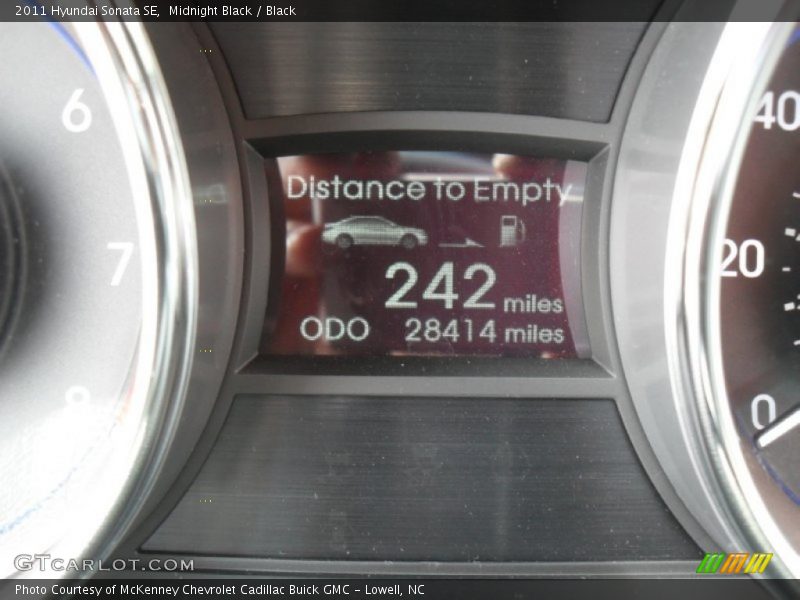 Midnight Black / Black 2011 Hyundai Sonata SE