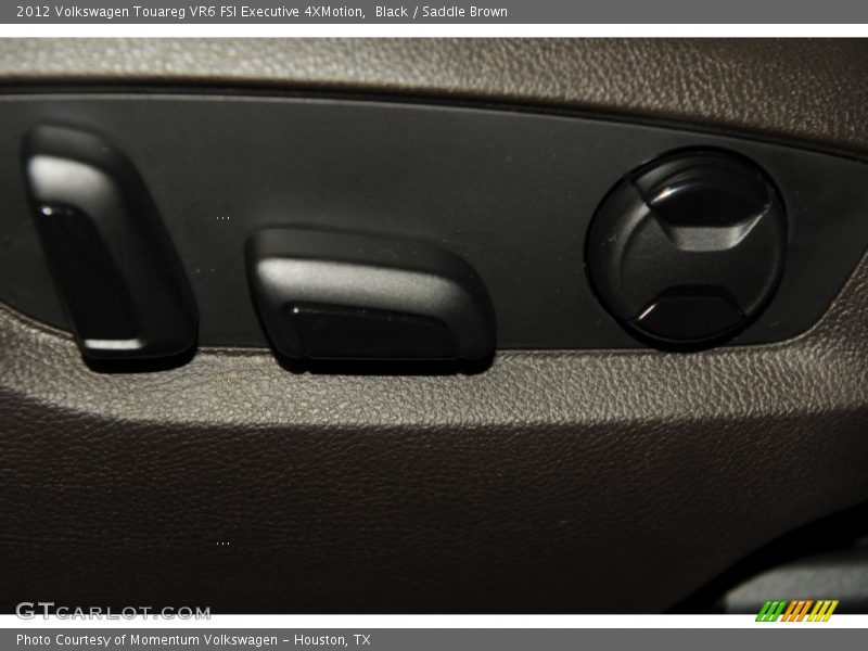 Black / Saddle Brown 2012 Volkswagen Touareg VR6 FSI Executive 4XMotion