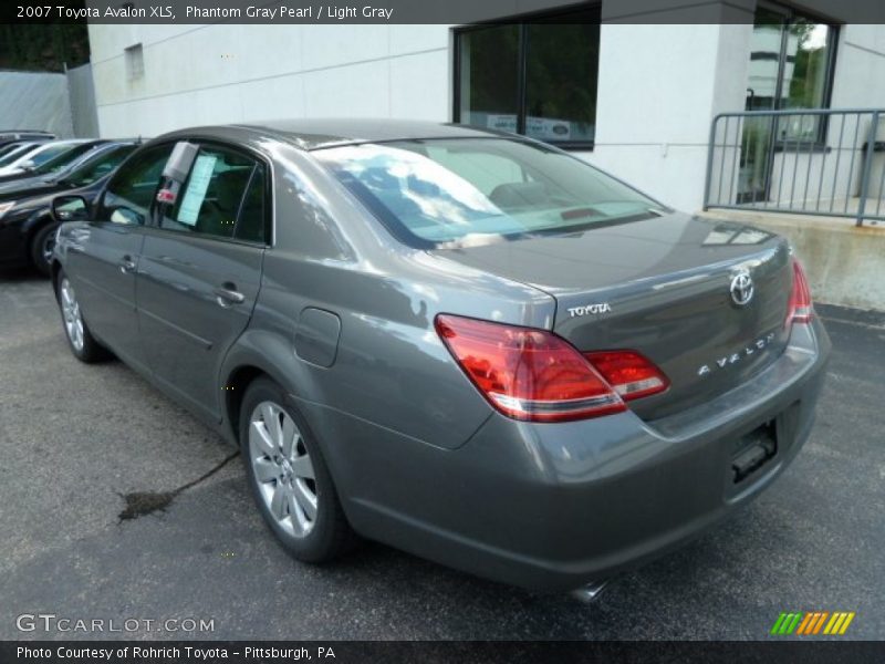 Phantom Gray Pearl / Light Gray 2007 Toyota Avalon XLS