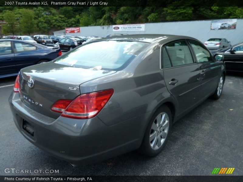Phantom Gray Pearl / Light Gray 2007 Toyota Avalon XLS
