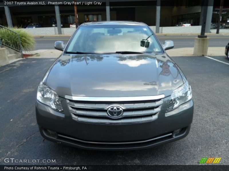 Phantom Gray Pearl / Light Gray 2007 Toyota Avalon XLS