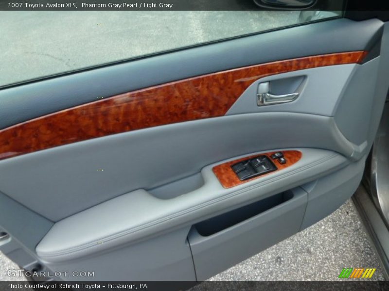 Phantom Gray Pearl / Light Gray 2007 Toyota Avalon XLS