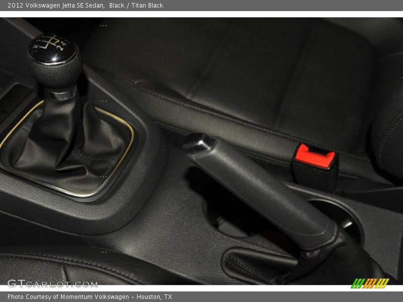 Black / Titan Black 2012 Volkswagen Jetta SE Sedan